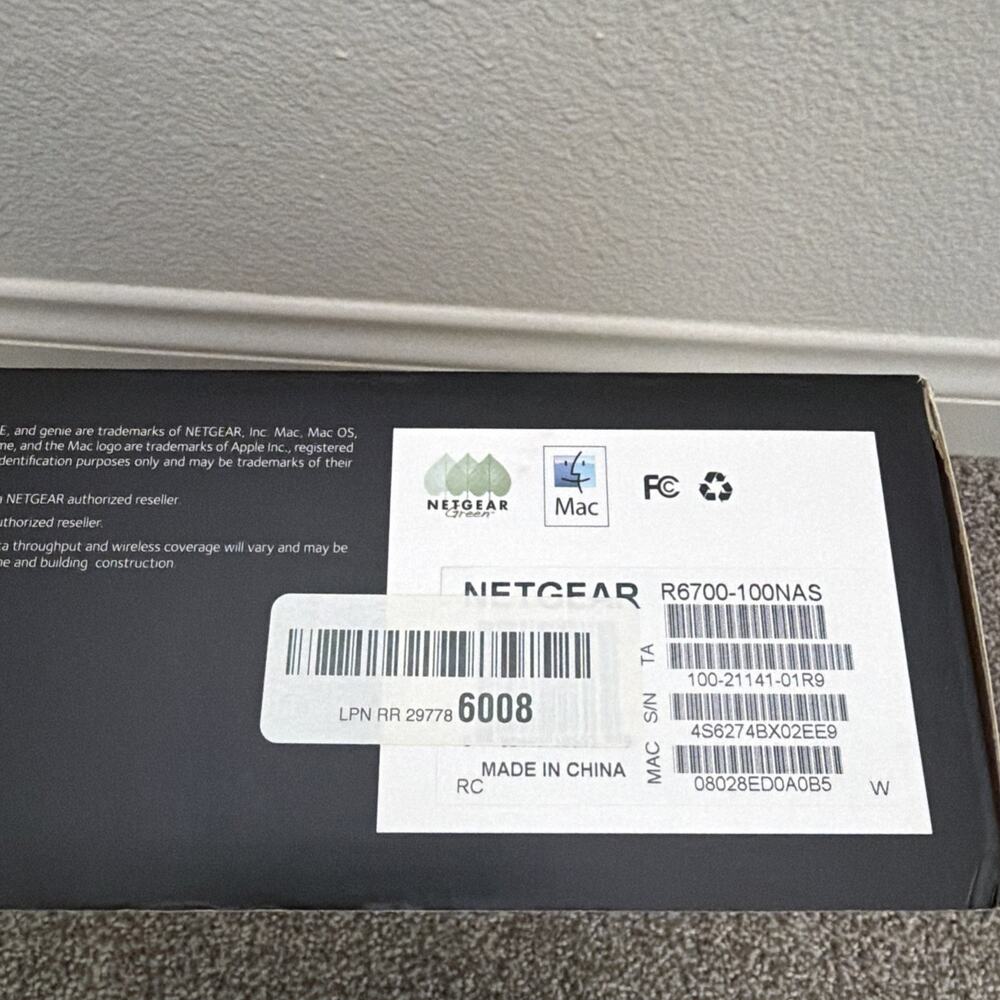NETGEAR Nighthawk AC1750 Smart WiFi Router R6700 - Picture 8 of 11